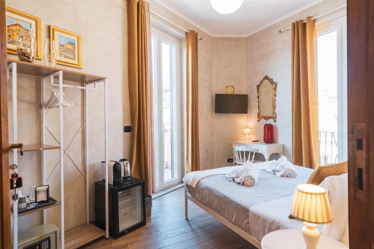 Golden Piazza Di Spagna 3*